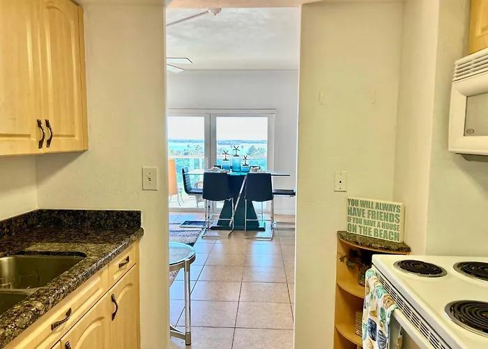 Regatta C610 Apartment Clearwater Beach